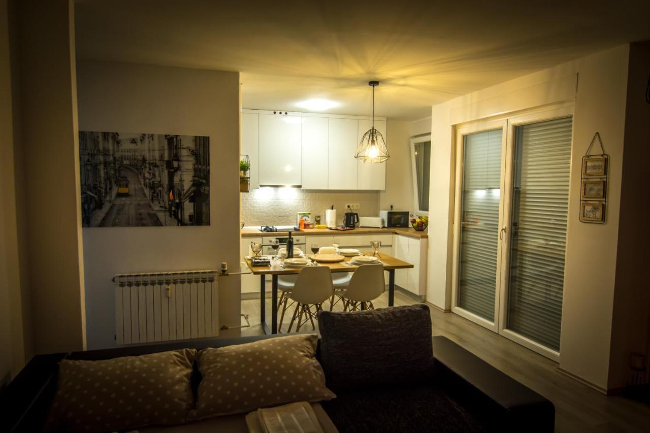 Apartamento Sky Slavonski Brod Exterior foto