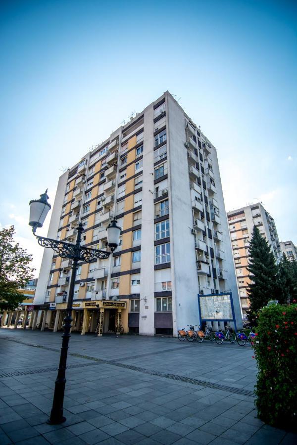 Apartamento Sky Slavonski Brod Exterior foto