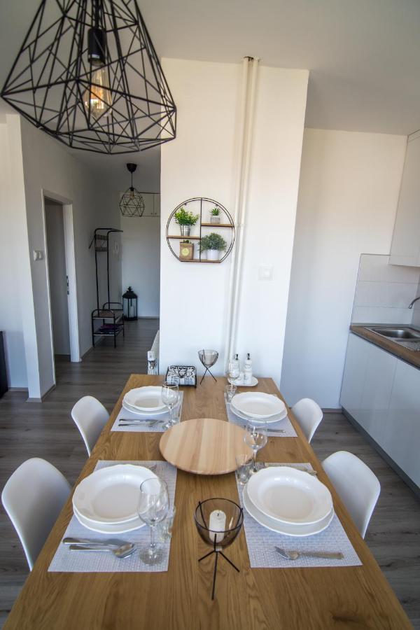 Apartamento Sky Slavonski Brod Exterior foto