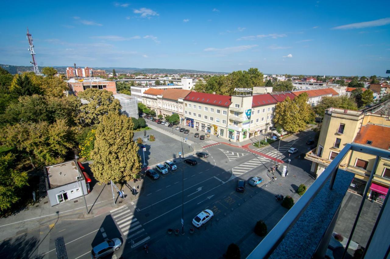 Apartamento Sky Slavonski Brod Exterior foto