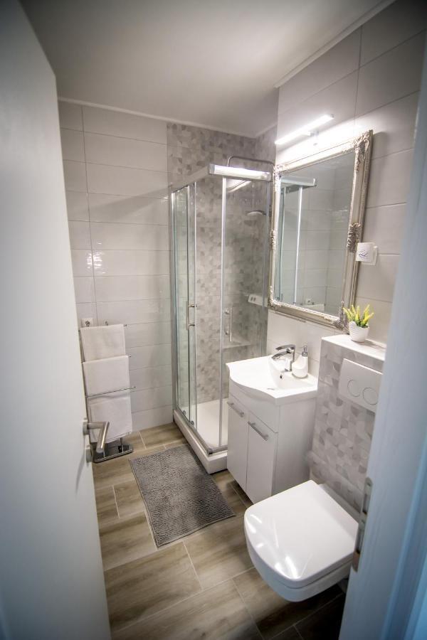Apartamento Sky Slavonski Brod Exterior foto