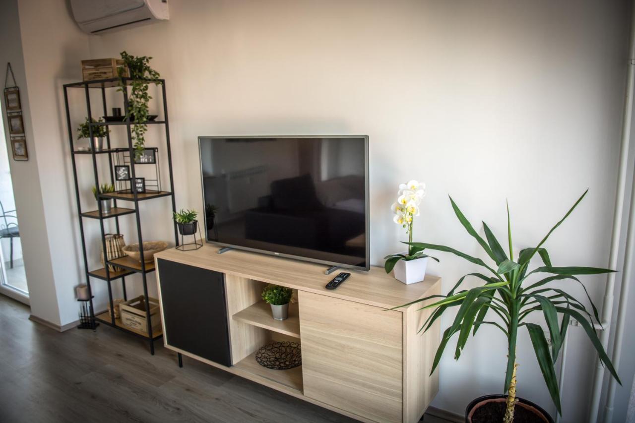 Apartamento Sky Slavonski Brod Exterior foto